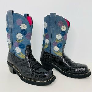 Ariat Doll Baby Suede Floral Western Cowgirl Boots Snake Square Toe Size 8.5B